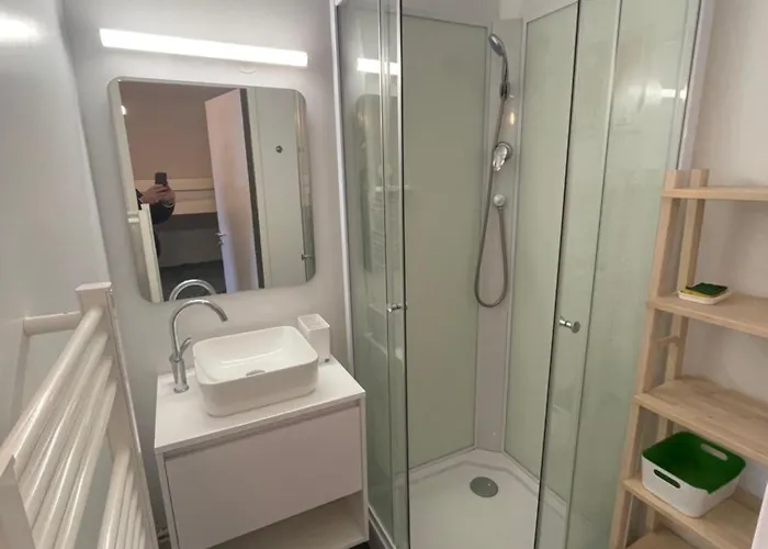 Avec Terrasse Apartament